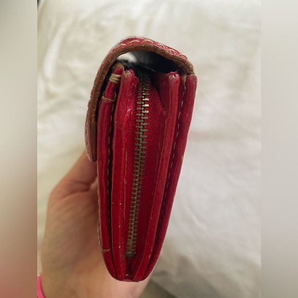 Auth Vivienne Westwood red patent leather long wallet. In EUC w/ silver emblem - Picture 9 of 9